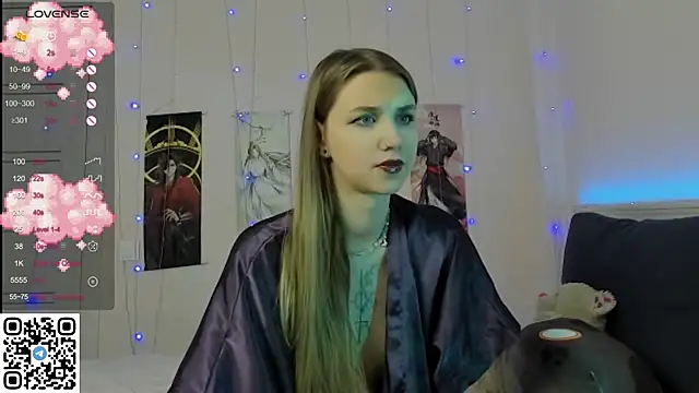 Snapshot of JorRoger chatting on 01.26.25 JorRoger online show from 01.26.25