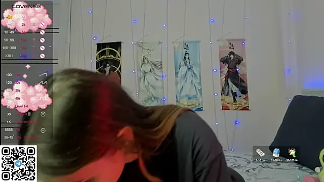 Snapshot of JorRoger chatting on 01.28.25 JorRoger online show from 01.28.25