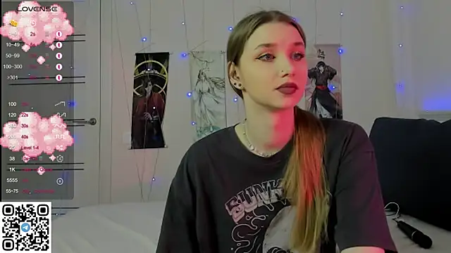 Snapshot of JorRoger chatting on 02.03.25 JorRoger online show from 02.03.25