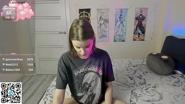 Snapshot of JorRoger chatting on 09.10.25 JorRoger online show from 09.10.25