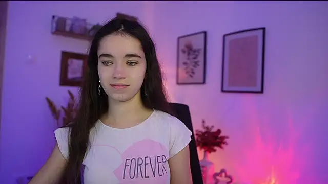 Gia Paige18 online show from 11.02.25