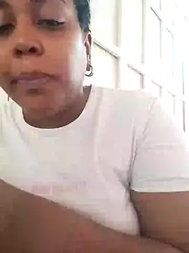 ELLA KELLY online show from 01.22.25