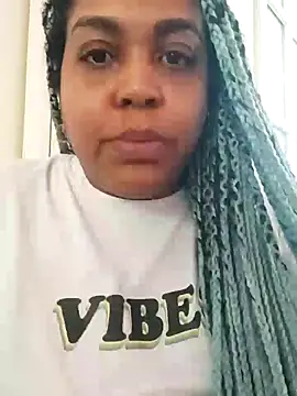 ELLA KELLY online show from 01.27.25