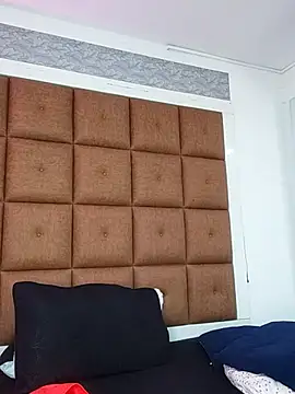 ELLA KELLY online show from 03.13.25