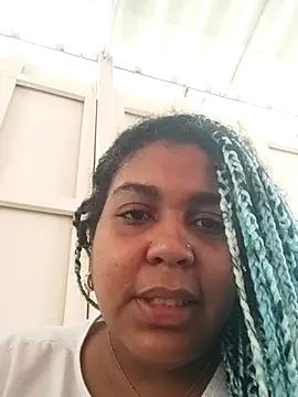 ELLA KELLY online show from 03.17.25