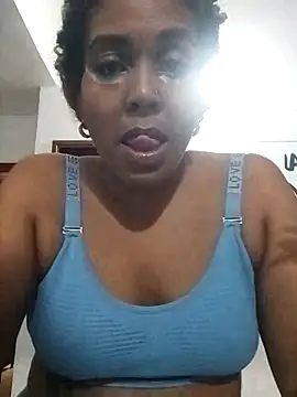 ELLA KELLY online show from 11.06.25