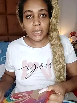 ELLA KELLY online show from 11.28.25