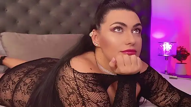 KrisNoir online show from 11.15.25