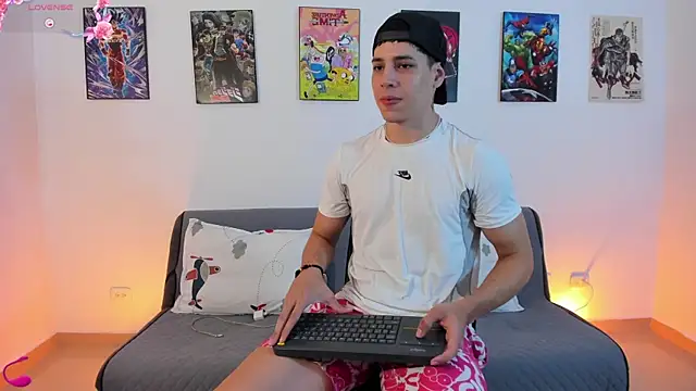 Snapshot of jonathanjoestar_ chatting on 01.09.26 jonathanjoestar online show from 01.09.26