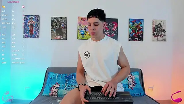 Snapshot of jonathanjoestar_ chatting on 02.18.26 jonathanjoestar online show from 02.18.26