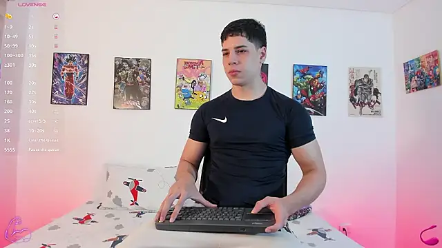 Snapshot of jonathanjoestar_ chatting on 03.04.26 jonathanjoestar online show from 03.04.26