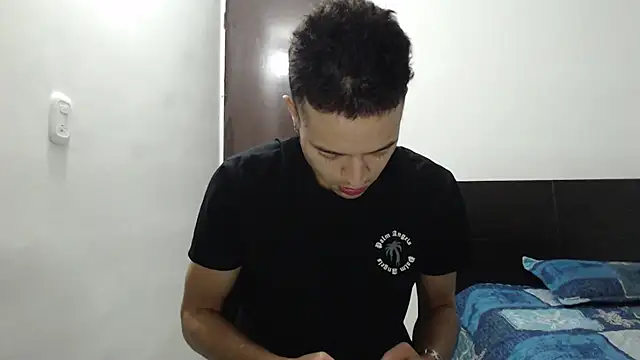 Snapshot of dimitriquiet05 chatting on 12.16.24 dimitriquiet05 online show from 12.16.24