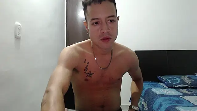 Snapshot of dimitriquiet05 chatting on 12.19.24 dimitriquiet05 online show from 12.19.24