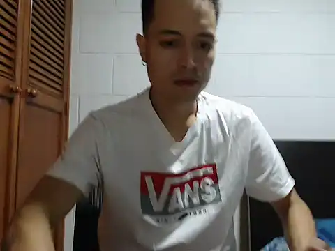 Snapshot of dimitriquiet05 chatting on 02.23.26 dimitriquiet05 online show from 02.23.26