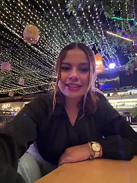 lalilamassu1 online show from 03.10.25