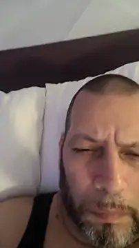 Snapshot of Just2much chatting on 01.16.25 Just2much online show from 01.16.25