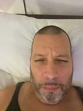 Snapshot of Just2much chatting on 02.05.26 Just2much online show from 02.05.26