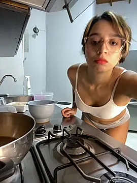 ArianaWolff online show from 06.20.26
