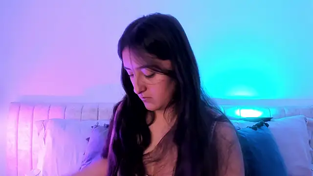 Snapshot of Kathia_Morelli chatting on 01.15.25 Kathia Morelli online show from 01.15.25