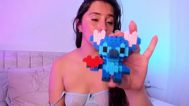Snapshot of Kathia_Morelli chatting on 02.10.25 Kathia Morelli online show from 02.10.25