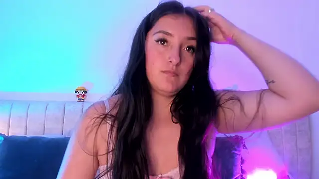 Snapshot of Kathia_Morelli chatting on 02.17.25 Kathia Morelli online show from 02.17.25