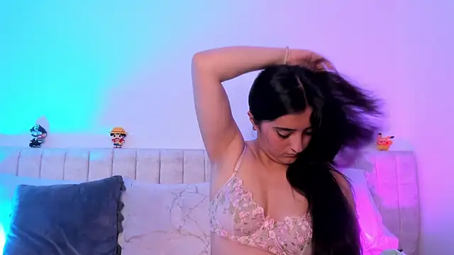 Snapshot of Kathia_Morelli chatting on 03.05.25 Kathia Morelli online show from 03.05.25