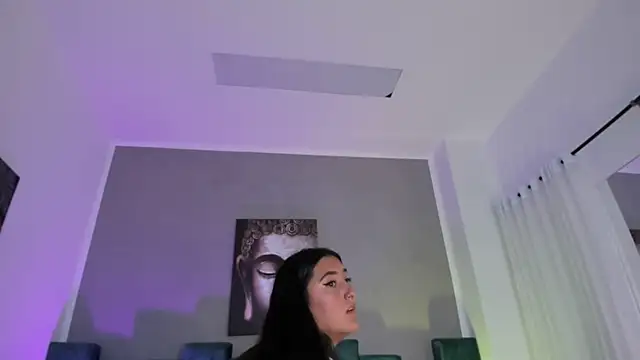Snapshot of Kathia_Morelli chatting on 03.21.25 Kathia Morelli online show from 03.21.25