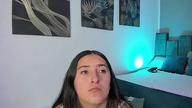 Snapshot of Kathia_Morelli chatting on 09.27.25 Kathia Morelli online show from 09.27.25