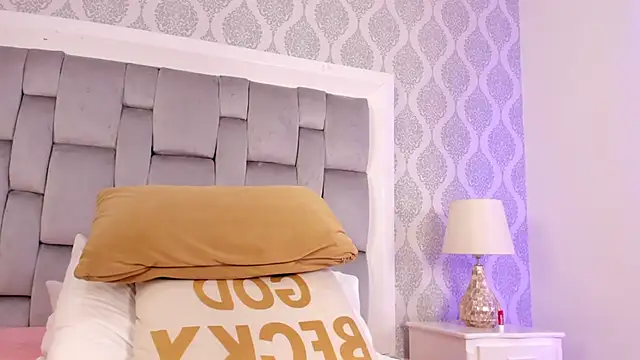 Sara  Williams online show from 03.21.25