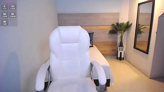 Snapshot of Violetta_rainbow chatting on 01.11.25 Violetta rainbow online show from 01.11.25