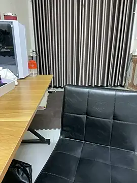 Louis Baby online show from 12.31.24