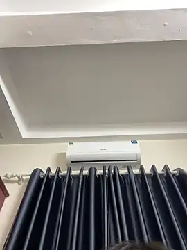 Louis Baby online show from 03.03.25