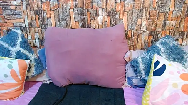 Foxy African online show from 11.27.25