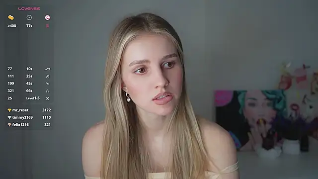 Snapshot of Fluffy-Angel chatting on 01.30.25 Fluffy-Angel online show from 01.30.25