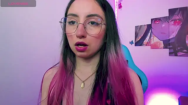 Julieta cott online show from 03.15.25