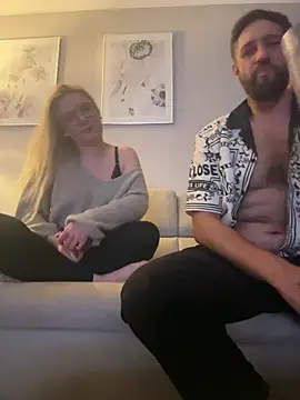 Curvyloveandhim online show from 07.07.26