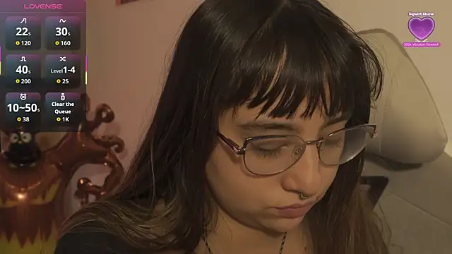 Snapshot of emitaa17228o chatting on 11.02.25 emitaa17228o online show from 11.02.25