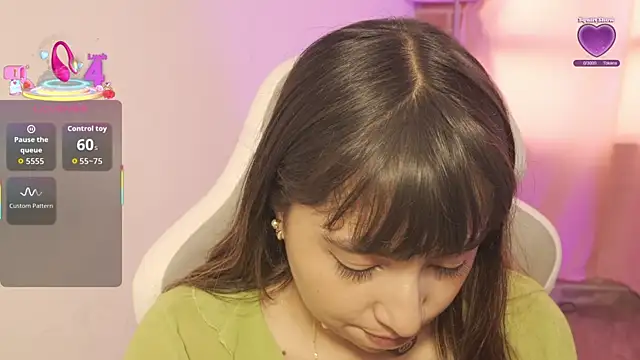 Snapshot of emitaa17228o chatting on 12.02.25 emitaa17228o online show from 12.02.25