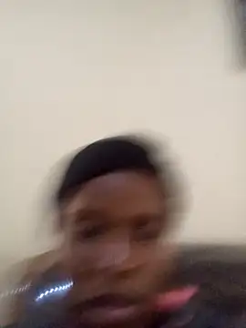 Snapshot of Nomawethu2002 chatting on 11.17.25 Nomawethu2002 online show from 11.17.25