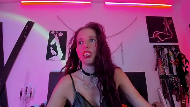 Little Naughtty online show from 10.05.25