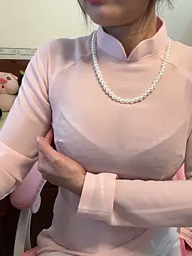    Erin    online show from 04.27.26