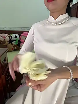    Erin    online show from 06.18.26