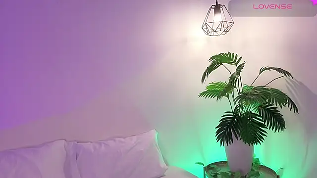 samanthaevanss1 online show from 04.21.26