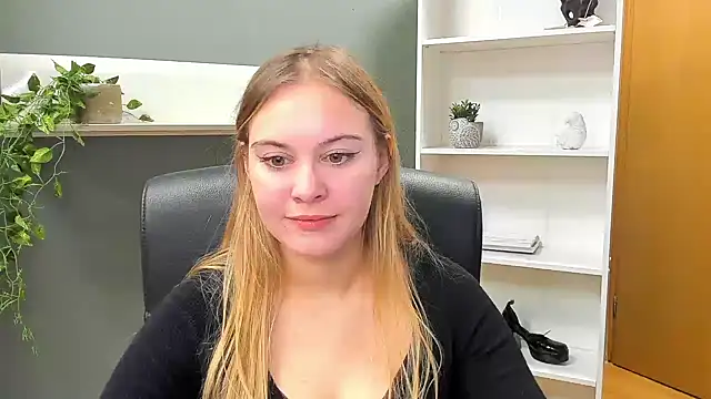 kitty valeria online show from 01.12.25