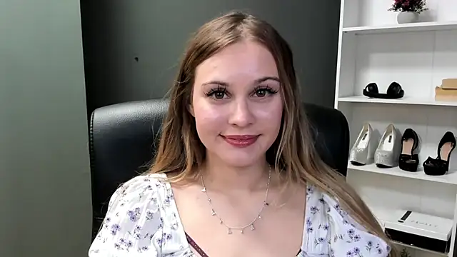 kitty valeria online show from 04.29.26