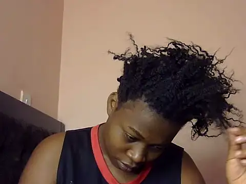 Horny-pretty online show from 02.18.25