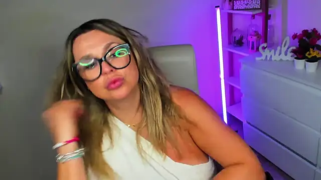 teaseDiana online show from 03.12.25