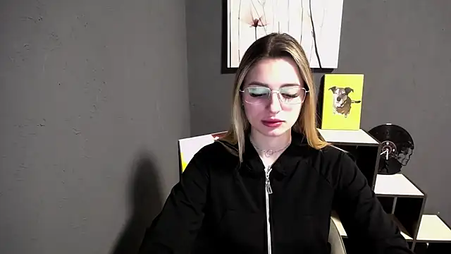 lady olivia  online show from 04.27.26