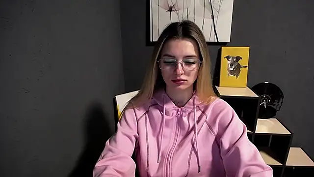 lady olivia  online show from 05.01.26
