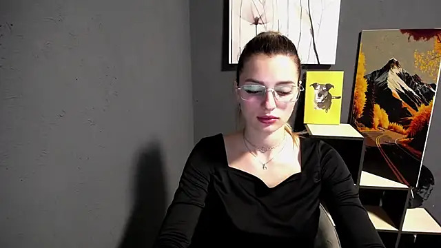 lady olivia  online show from 06.07.26